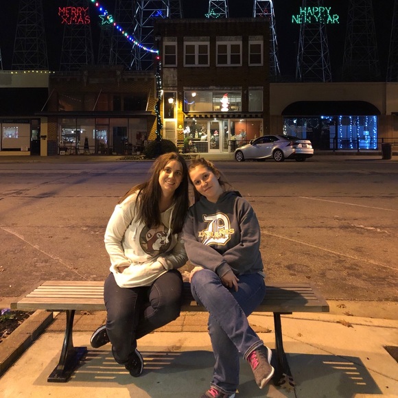 Meet me 😘❤️ - Picture 8 of 12